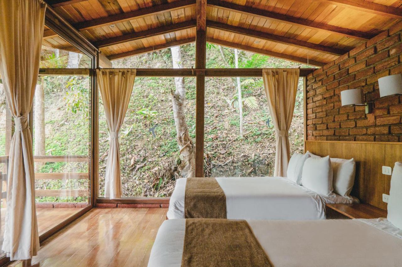 Piripe Wellness Lodge Pacto Kültér fotó